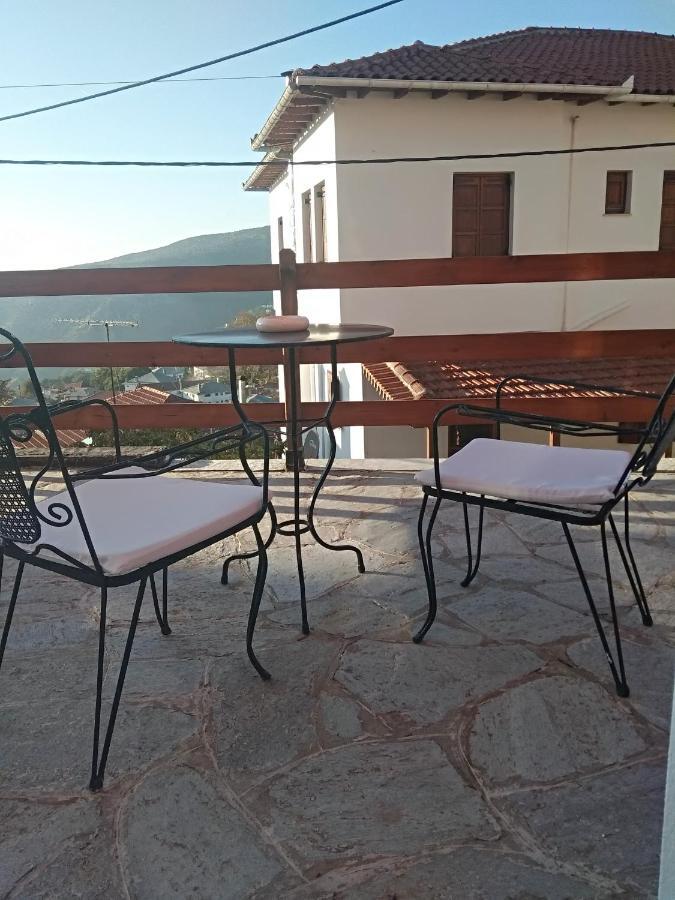 Karavos Hotel Portaria  Exterior photo