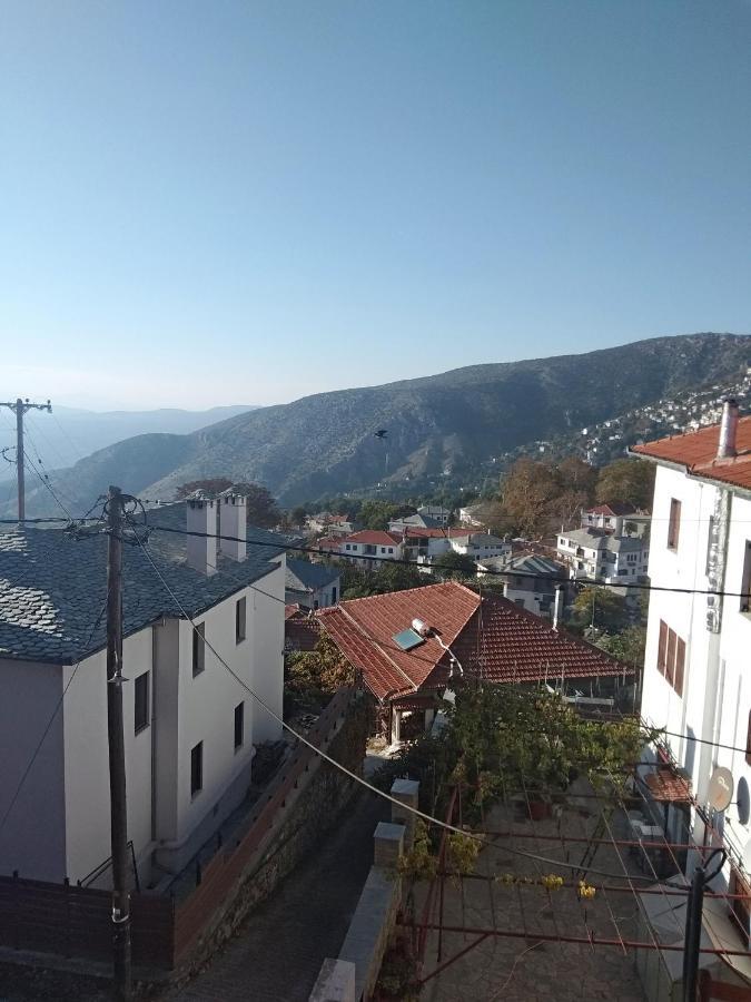Karavos Hotel Portaria  Exterior photo